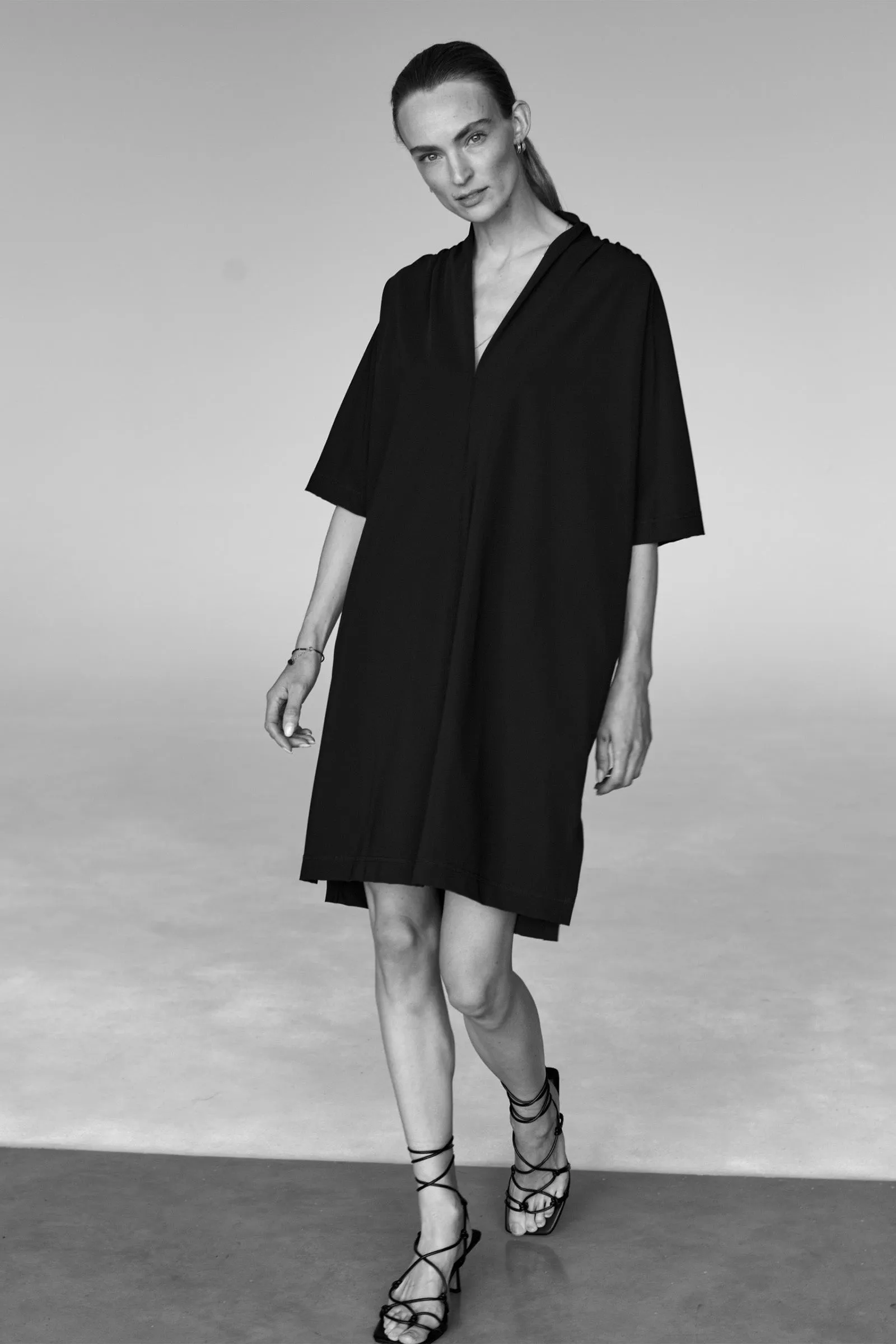 DRESS (MACON) BLACK